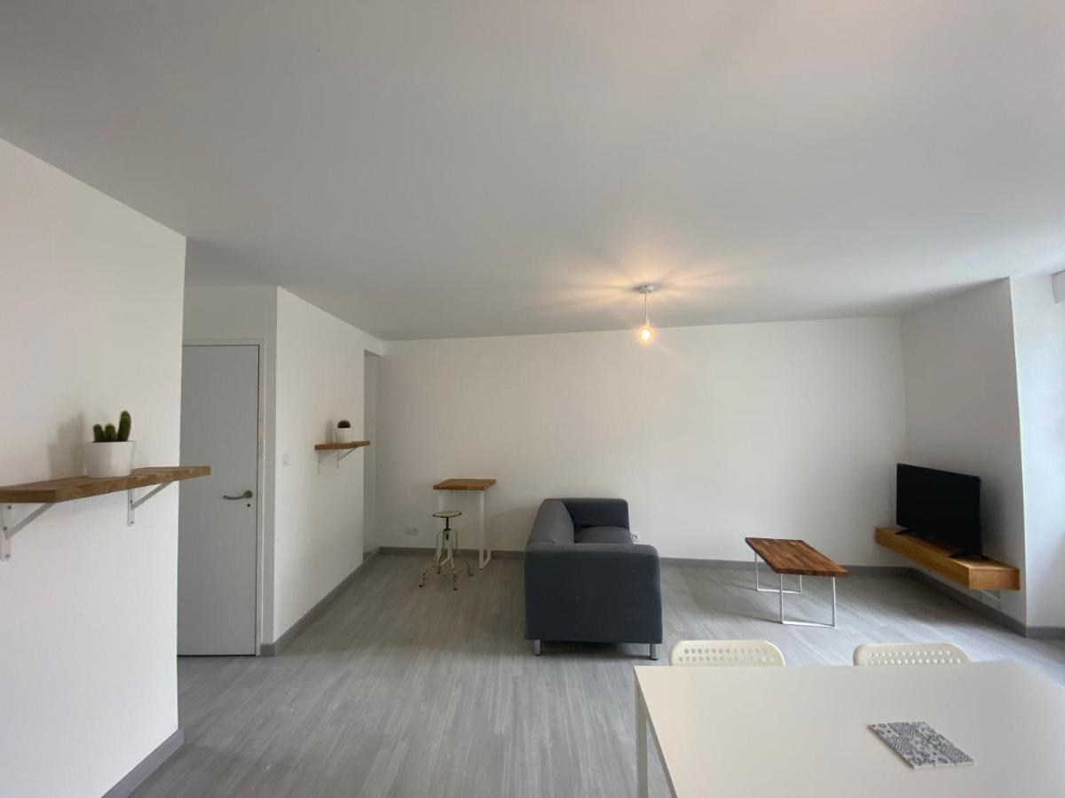 Residence De La Poste Saint-Pol-de-Léon Buitenkant foto